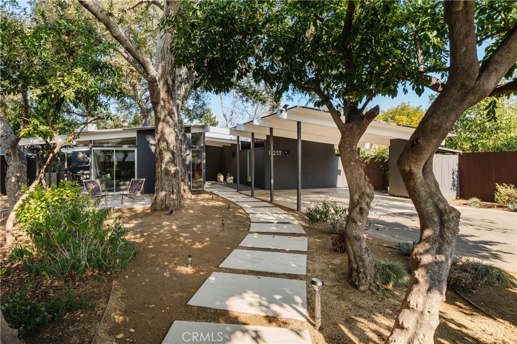 13233 Addison StreetSherman Oaks img 19