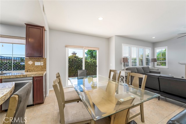 659 Canopy Drive, San Marcos CA: https://media.crmls.org/medias/e0db155a-c831-416d-8797-1bc459e66d17.jpg