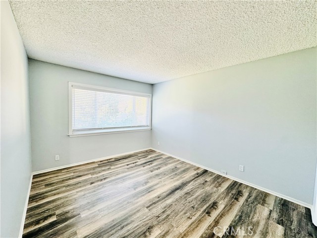 Detail Gallery Image 19 of 45 For 16737 Pineridge, Granada Hills,  CA 91344 - 4 Beds | 2/1 Baths