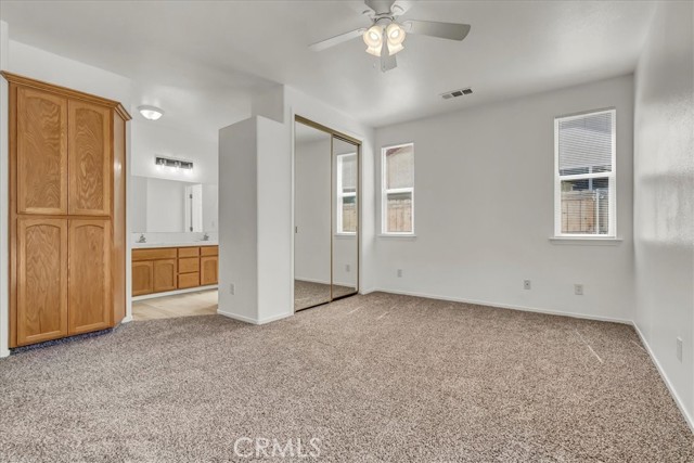2508 Goldridge Street, Selma CA: https://media.crmls.org/medias/e0dc4d82-f735-4d05-97a5-cc2f7b14907b.jpg