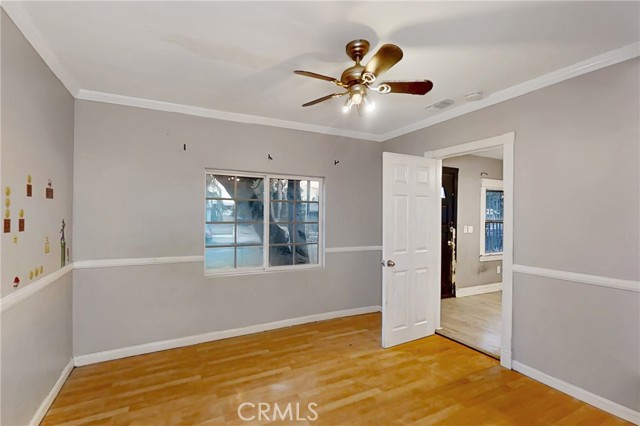 Detail Gallery Image 7 of 26 For 664 W 14th St, San Bernardino,  CA 92405 - 3 Beds | 3 Baths