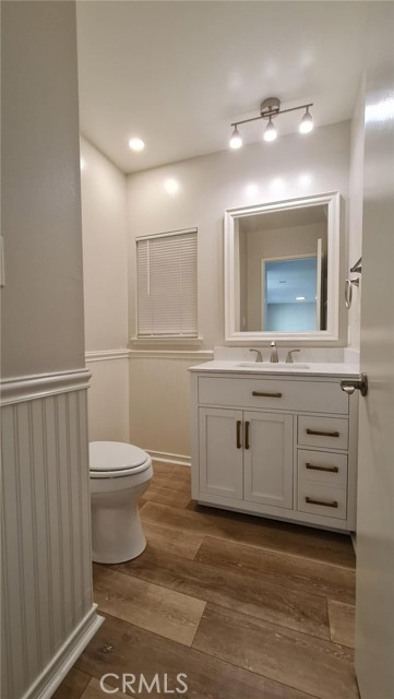 Detail Gallery Image 19 of 23 For 15432 Alsace Cir, Irvine,  CA 92604 - 4 Beds | 2/1 Baths