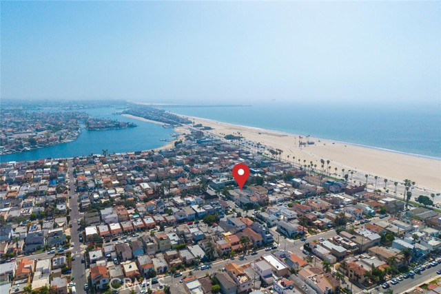 Detail Gallery Image 2 of 26 For 69 Glendora, Long Beach,  CA 90803 - – Beds | – Baths