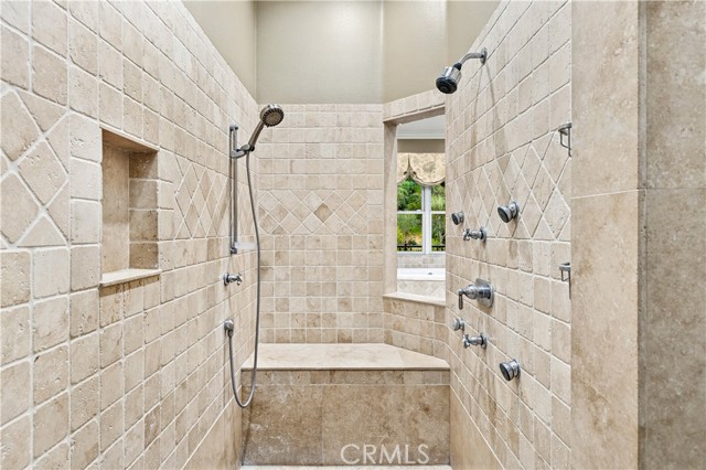 Image 44 of 75 For 2653 Vista Del Sol