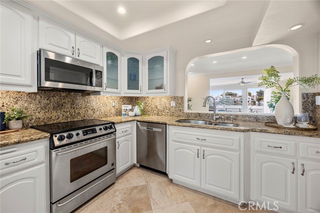 Detail Gallery Image 36 of 59 For 3742 Montego Dr, Huntington Beach,  CA 92649 - 3 Beds | 3 Baths