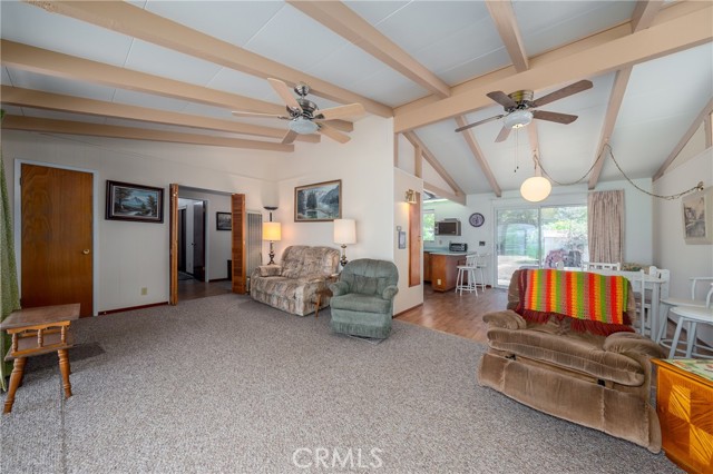 6828 Frontage Road, Lucerne CA: https://media.crmls.org/medias/e0dd3f3a-91e9-4030-bdd0-a01509edf74a.jpg
