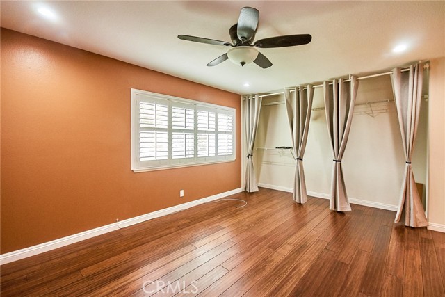 881 Hartford Lane, La Habra CA: https://media.crmls.org/medias/e0dd59a0-c916-428c-b3f4-b670034792ca.jpg
