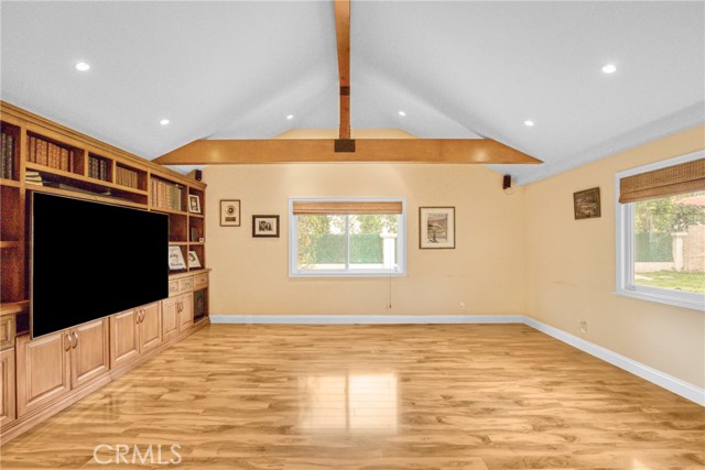 Detail Gallery Image 10 of 47 For 10566 Andora, Chatsworth,  CA 91311 - 2 Beds | 1/1 Baths