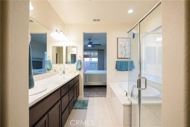 2531 Craftsman Street, Turlock CA: https://media.crmls.org/medias/e0deaa80-4398-4b49-8f09-3920e71463e5.jpg