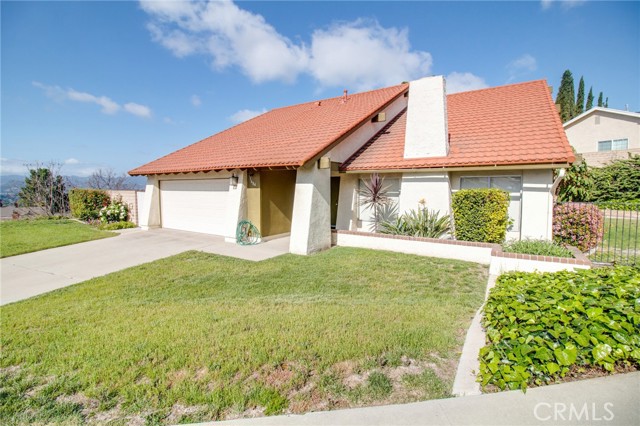 1684 Eveningside Drive photo 4