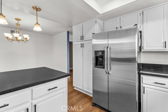 Detail Gallery Image 6 of 30 For 935 Main St #202,  El Segundo,  CA 90245 - 2 Beds | 2 Baths