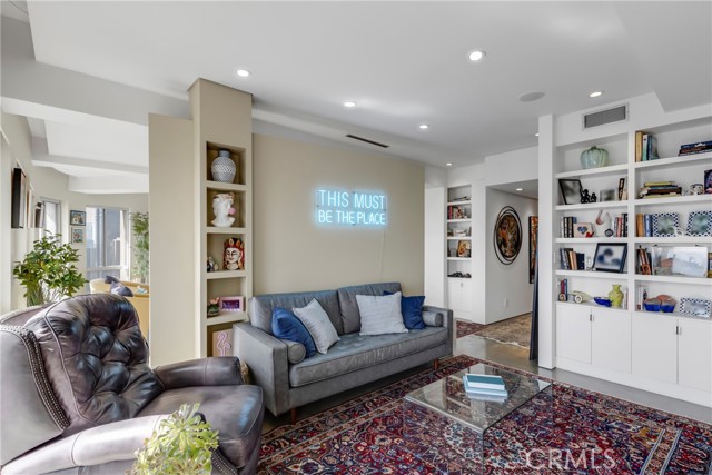 Detail Gallery Image 22 of 44 For 800 W 1st, Los Angeles,  CA 90012 - 2 Beds | 2/1 Baths