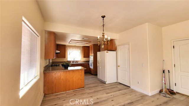 Detail Gallery Image 4 of 15 For 18312 Sunshine Ct, La Puente,  CA 91744 - 4 Beds | 2/1 Baths