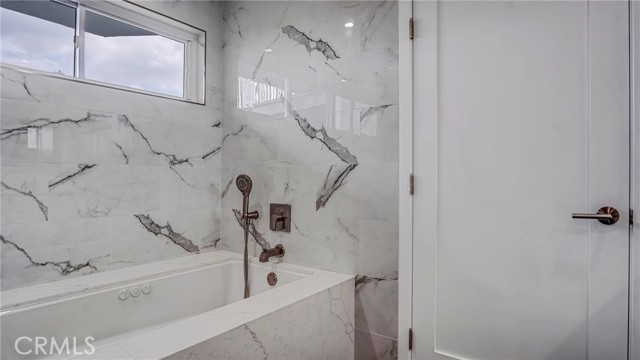 Detail Gallery Image 27 of 42 For 4124 Barrett, Los Angeles,  CA 90032 - 5 Beds | 4/1 Baths