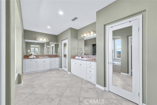 Detail Gallery Image 30 of 63 For 2877 Muir Trail Dr, Fullerton,  CA 92833 - 6 Beds | 3/1 Baths