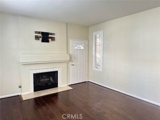 64 Sentinel Place, Aliso Viejo CA: https://media.crmls.org/medias/e0e382fd-c978-4cab-b18b-86c8fe034591.jpg