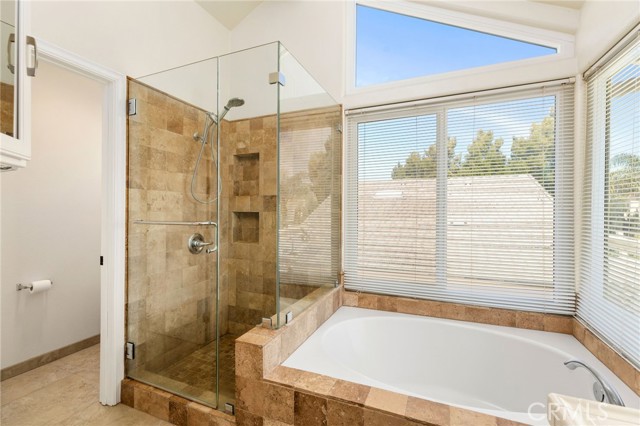 Detail Gallery Image 28 of 47 For 45774 Hopactong, Temecula,  CA 92592 - 4 Beds | 2/1 Baths