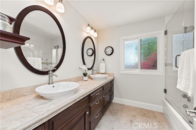 Detail Gallery Image 39 of 68 For 1280 Dumaine Ave, Oak Park,  CA 91377 - 4 Beds | 4 Baths