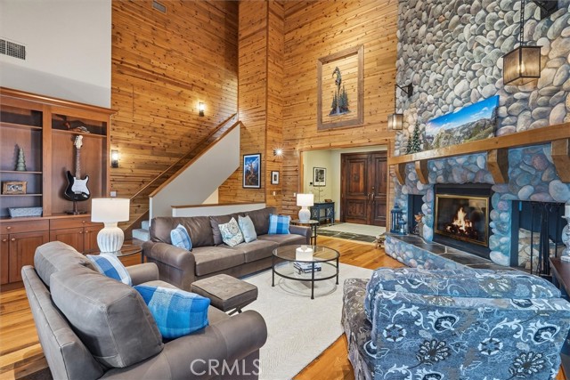 Detail Gallery Image 10 of 75 For 39290 Point, Bass Lake,  CA 93604 - 4 Beds | 5 Baths