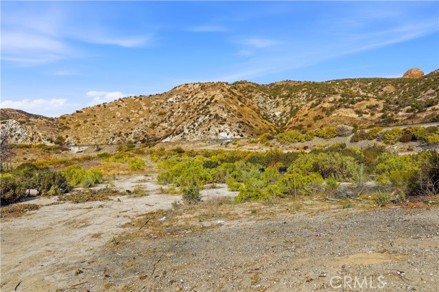 Detail Gallery Image 15 of 16 For 8235 Soledad Canyon Rd, Acton,  CA 93510 - 3 Beds | 3 Baths