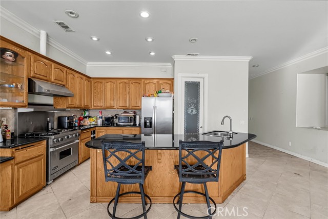 Detail Gallery Image 13 of 45 For 19855 Mariposa Ave, Riverside,  CA 92508 - 5 Beds | 3 Baths