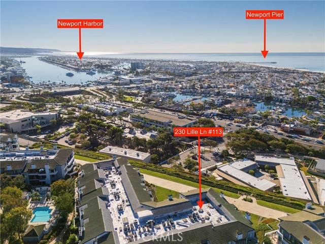 Detail Gallery Image 41 of 59 For 230 Lille Lane #113,  Newport Beach,  CA 92663 - 3 Beds | 3 Baths