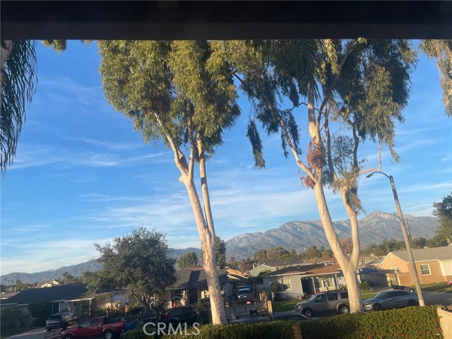 Detail Gallery Image 4 of 40 For 960 Pinyon Ct, Ontario,  CA 91762 - 2 Beds | 1/1 Baths