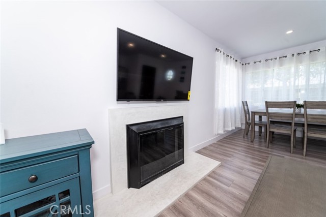6225 Noble Avenue, Van Nuys CA: https://media.crmls.org/medias/e0e86dea-7b41-4b11-918a-b669b9d91219.jpg