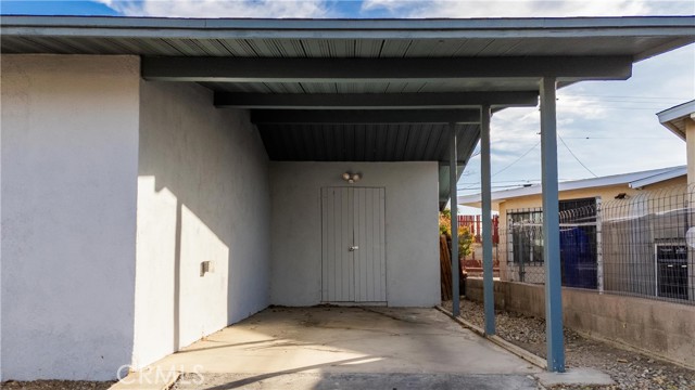 Detail Gallery Image 7 of 42 For 16545 Yucca Ave, Victorville,  CA 92395 - 3 Beds | 1/1 Baths