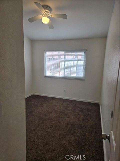 Detail Gallery Image 12 of 19 For 1022 Sunset, Rialto,  CA 92376 - 3 Beds | 2 Baths