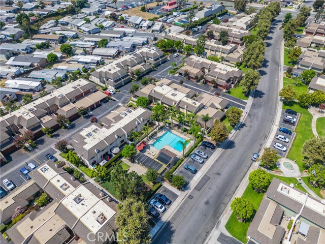 1921 Pine Drive, La Habra CA: https://media.crmls.org/medias/e0eaf695-4edc-4f99-9672-508b324cb10f.jpg