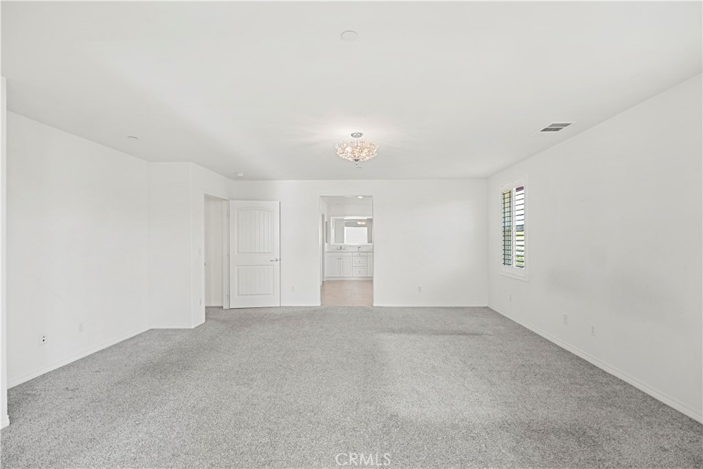 MLS #WS25243385 image #49