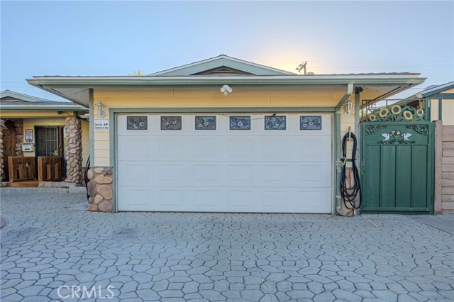 Detail Gallery Image 8 of 43 For 10909 Ruffner Ave, Granada Hills,  CA 91344 - 3 Beds | 2 Baths