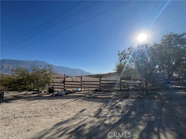 60975 Oleander Street, Whitewater CA: https://media.crmls.org/medias/e0ebc9ab-9d7a-4a5f-8168-e53b319478c1.jpg
