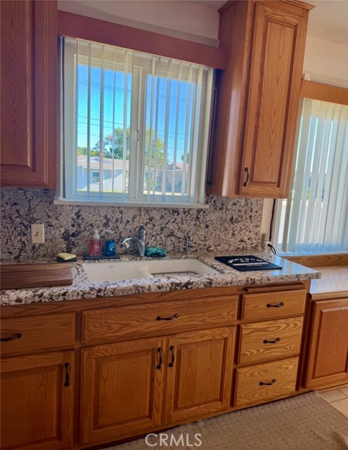 Detail Gallery Image 3 of 13 For 16917 S Catalina Ave, Gardena,  CA 90247 - 3 Beds | 2/1 Baths