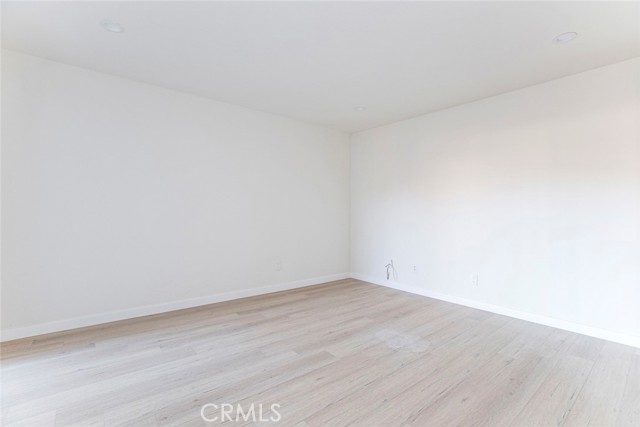 Detail Gallery Image 22 of 44 For 11444 Odessa Ave, Granada Hills,  CA 91344 - 4 Beds | 2 Baths