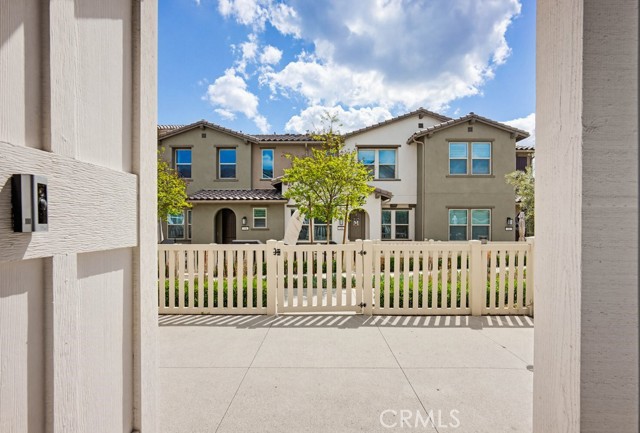 Detail Gallery Image 71 of 75 For 3925 Lavine, Corona,  CA 92883 - 3 Beds | 2/1 Baths