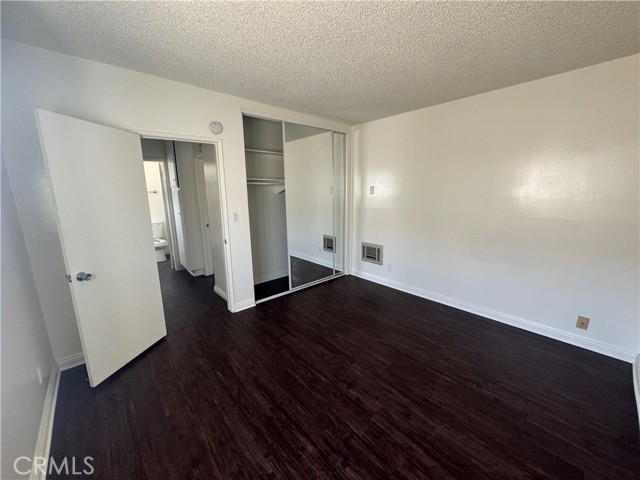 Detail Gallery Image 7 of 16 For 3649 Emerald St #127,  Torrance,  CA 90503 - 1 Beds | 1 Baths