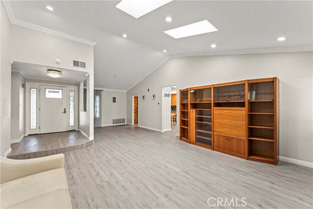7007 Royer Avenue, West Hills CA: https://media.crmls.org/medias/e0ef1dca-e4c6-4b23-a145-a3f2fe15e769.jpg