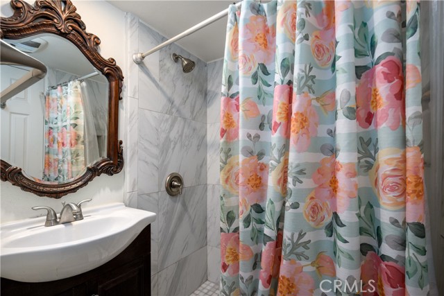 Detail Gallery Image 21 of 33 For 917 Brandywine Ln, Corona,  CA 92880 - 4 Beds | 2/1 Baths