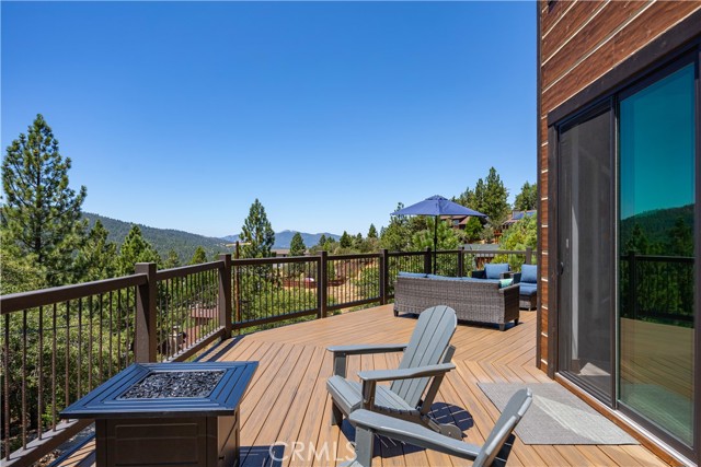 43778 Colusa Drive, Big Bear Lake CA: https://media.crmls.org/medias/e0ef8f18-3cd3-41cc-abab-a963ca4bc719.jpg