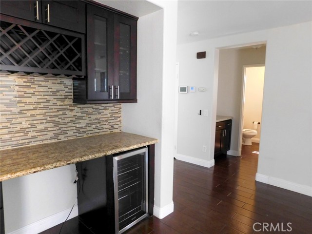 Detail Gallery Image 5 of 12 For 26800 Hanford St, Menifee,  CA 92584 - 5 Beds | 2/1 Baths