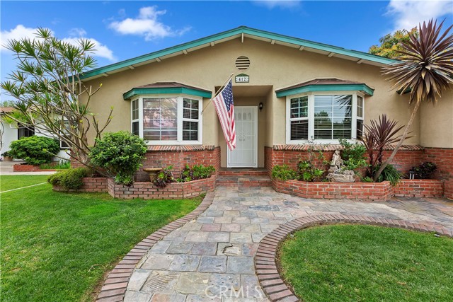 Image 2 for 412 S Crest Rd, Orange, CA 92868