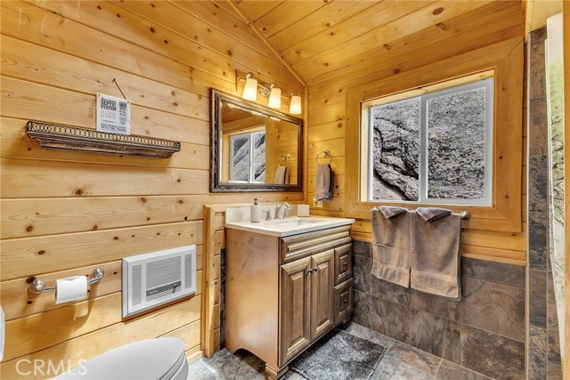 Detail Gallery Image 33 of 60 For 24560 Bluff Rd, Idyllwild,  CA 92549 - 2 Beds | 2 Baths