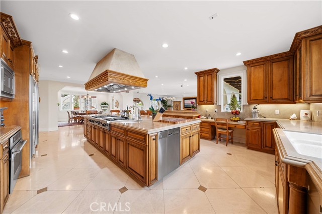 Detail Gallery Image 23 of 75 For 1502 Paseo La Cresta, Palos Verdes Estates,  CA 90274 - 6 Beds | 5/1 Baths