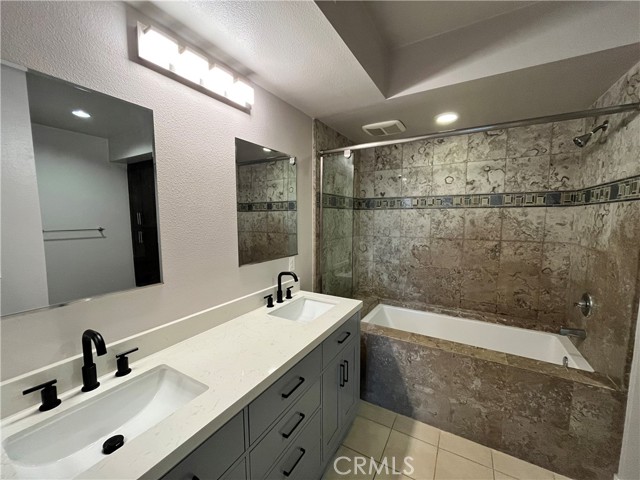 Detail Gallery Image 7 of 15 For 2349 Jefferson #218,  Torrance,  CA 90501 - 2 Beds | 2 Baths