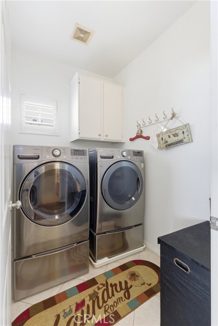 Detail Gallery Image 28 of 38 For 7814 Orchid, Huntington Beach,  CA 92648 - 4 Beds | 2/1 Baths