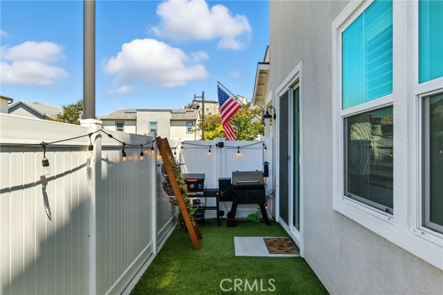 1121 Whirlwind Drive, Rancho Mission Viejo CA: https://media.crmls.org/medias/e0f41734-c2fc-40bb-a7a8-7c7faef9b5b1.jpg