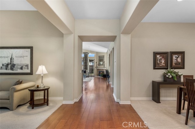 2236 Saratoga Lane, Glendora CA: https://media.crmls.org/medias/e0f52827-3fde-40f2-b11f-40fb94c966f2.jpg