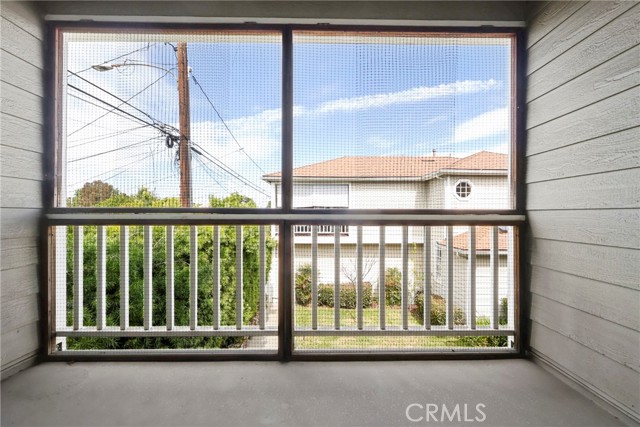 Detail Gallery Image 21 of 34 For 3327 California Ave, Signal Hill,  CA 90755 - 3 Beds | 2/1 Baths